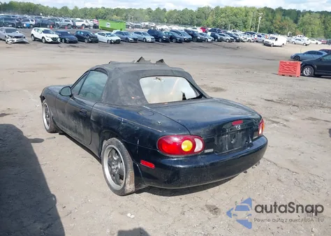 1999 Mazda Mx-5 Miata Leather Pkg/Popular Equipment Pkg/Sports Pkg/Touring Pkg z USA, uszkodzony, nr VIN JM1NB3530X0105944